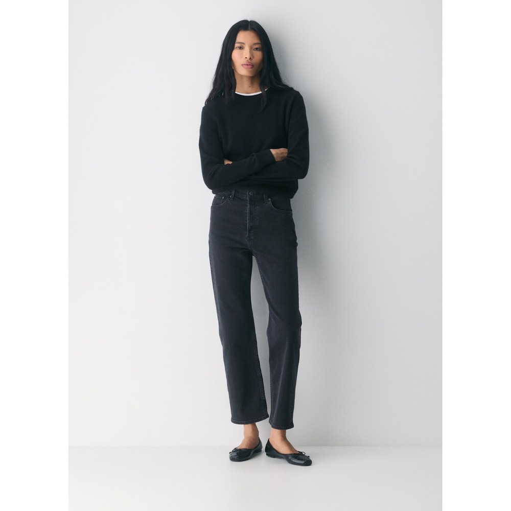 Aritzia Denim Forum The Arlo High Rise Straight Jeans Black 28L Size 26‎